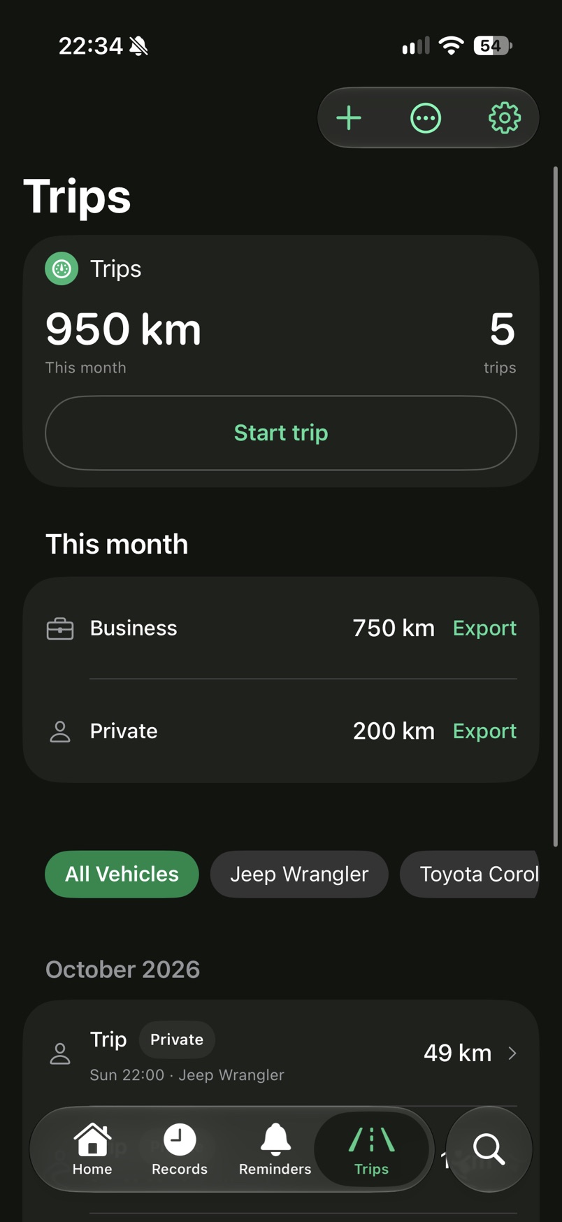 Trips with the trip card, this month's Business and Private totals with Export, and saved trips.